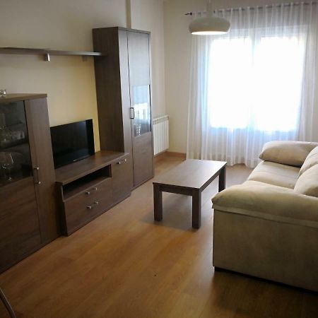 ארנס דה סן פדרו Apartamentos Torre De Gredos מראה חיצוני תמונה